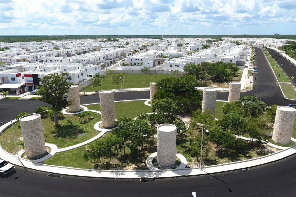 Vista panorámica del desarrollo Las Américas en Mérida, Yucatán