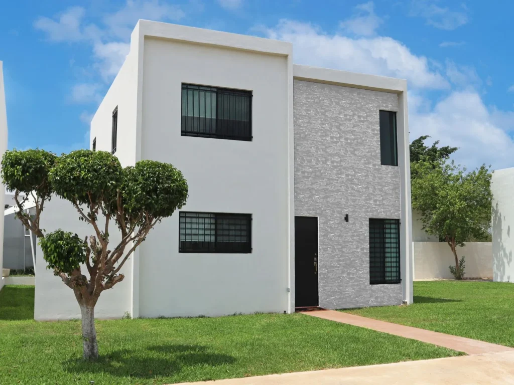 Fachada del modelo Mérida Plus en Las Américas Mérida