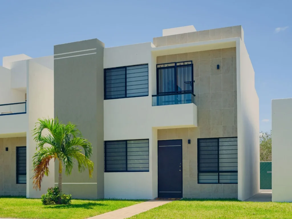 Fachada del modelo Valladolid en Los Héroes Mérida